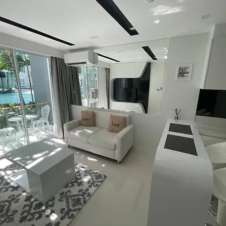 Stylish Condo With Blazing Fast Fiber Internet, Pool, Sauna, Steam Room, Gym - Guest Friendly Pattaya Exterior photo